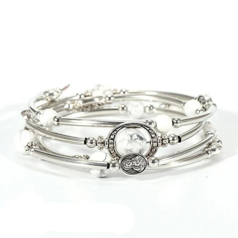 Bracciale vintage con perline di semi indiani