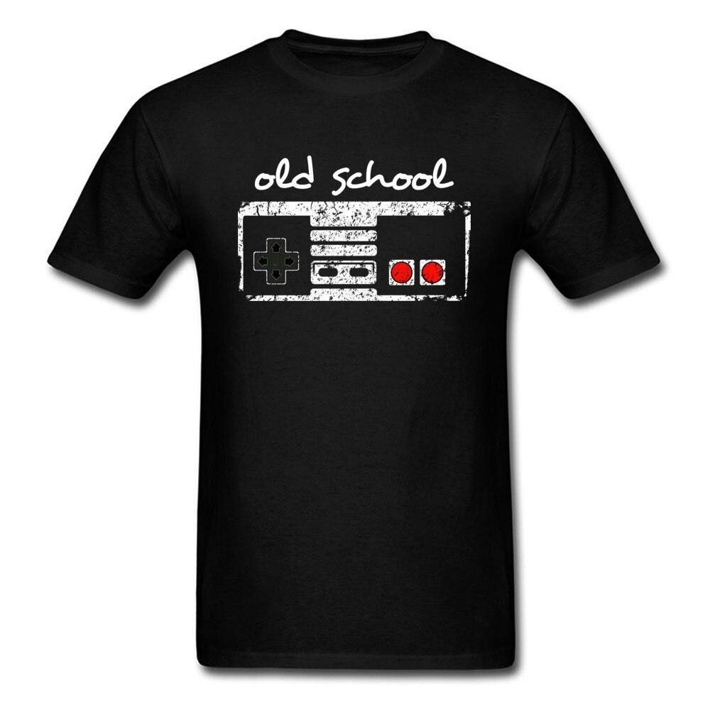 T-shirt vintage con videogiochi retrò