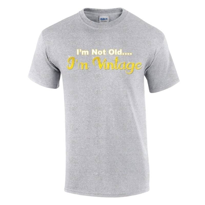 Non sono vecchio, sono una maglietta vintage