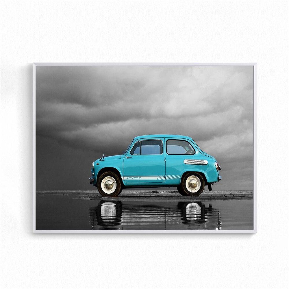 Vecchia automobile della pittura dell'annata