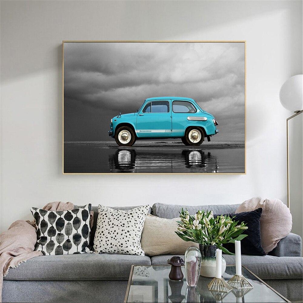 Vecchia automobile della pittura dell'annata